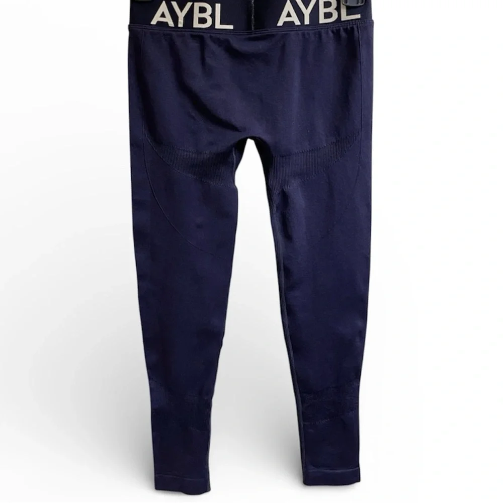 AYBL Navy Staple Seamless Low Rise Athletic Leggings - small